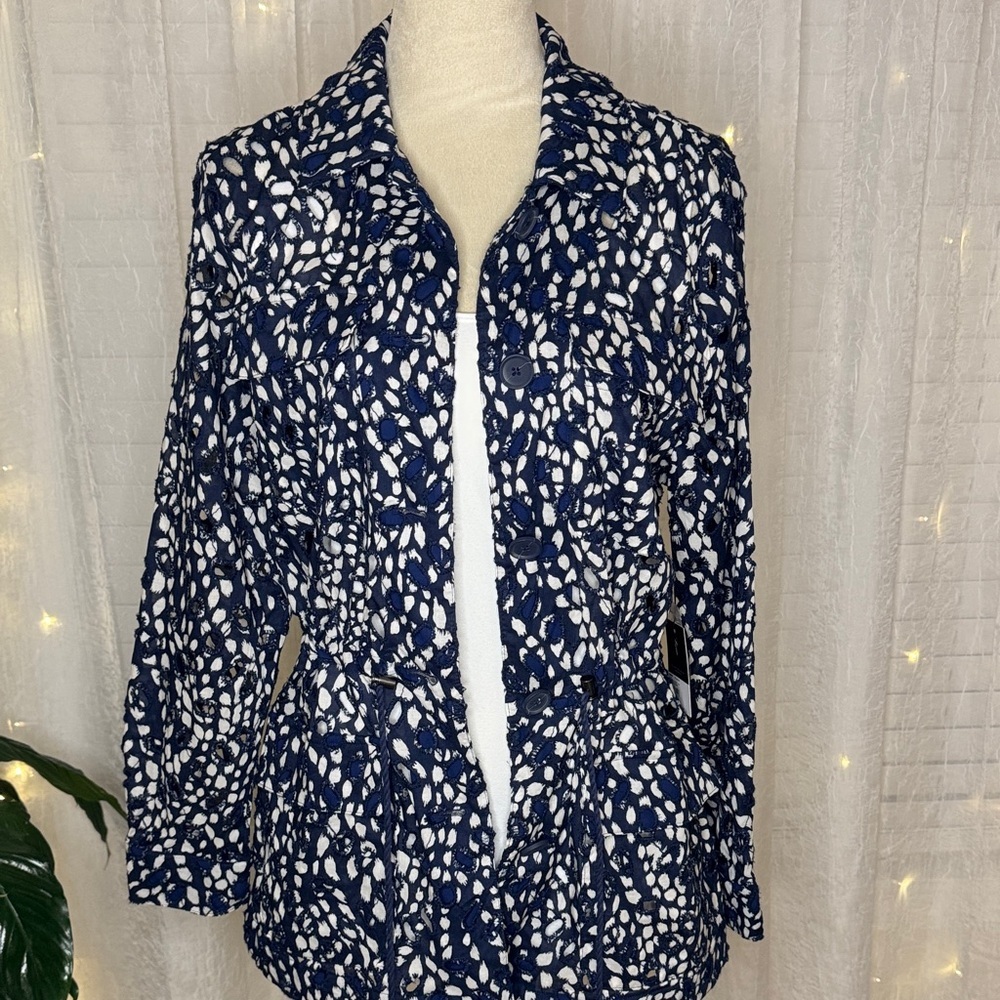 Simply Vera Vera Wang Navy and White Eyelet Textured Blazer